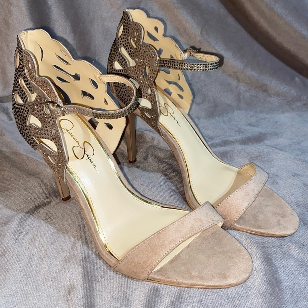Jessica Simpson Hipp Taupe Faux Suede Sparkly Rhinestones Heels size 10 🆕